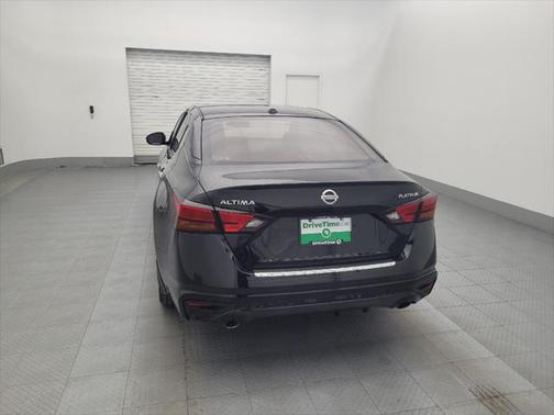 2020 Nissan Altima Platinum FWD