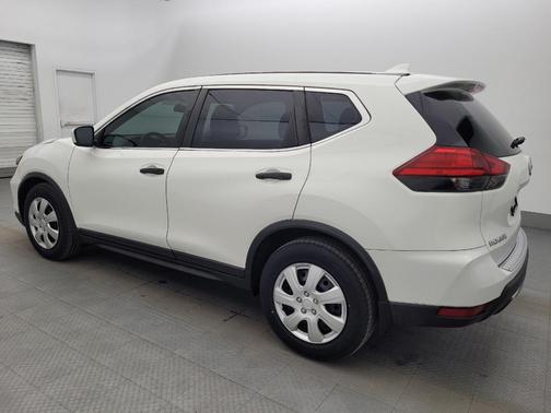 Glacier White 2017 Nissan Rogue S