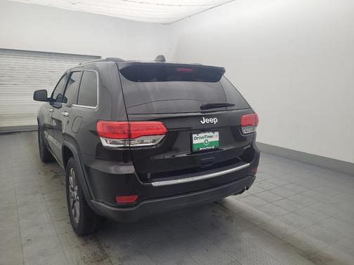 Diamond Black Crystal Pearlcoat 2018 Jeep Grand Cherokee Limited