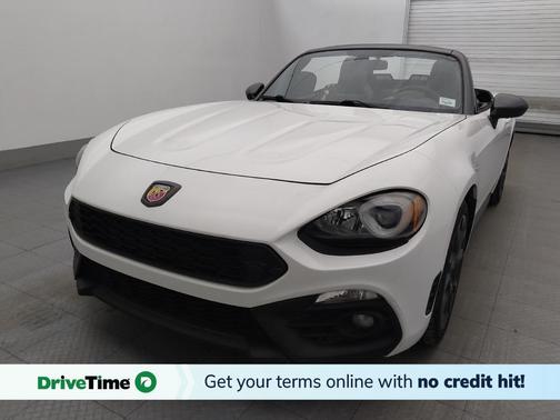 Bianco Perla (Tri-Coat White) 2017 FIAT 124 Spider Base
