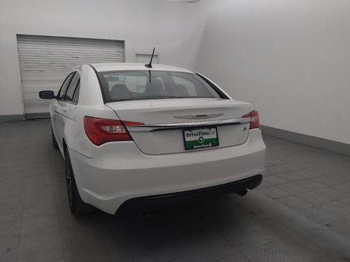 Bright White Clearcoat 2014 Chrysler 200 Touring