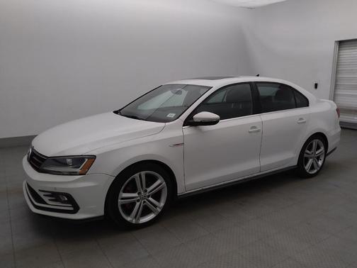 White 2018 Volkswagen Jetta 2.0T GLI