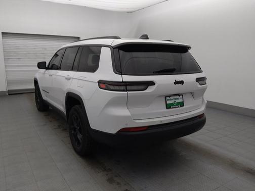 2022 Jeep Grand Cherokee L Laredo
