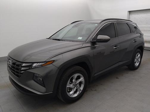 Amazon Gray 2022 Hyundai TUCSON SEL