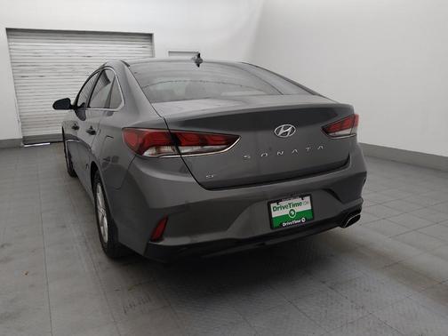 2018 Hyundai SONATA SE