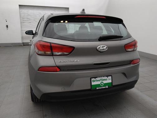 Fluid Metal 2020 Hyundai Elantra GT Base