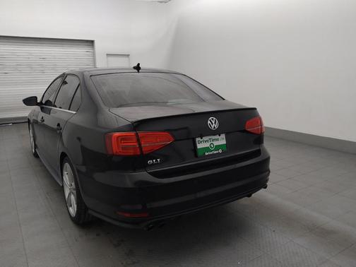 Deep Black Pearl 2016 Volkswagen Jetta 2.0T GLI SEL