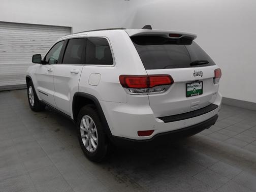 2022 Jeep Grand Cherokee Laredo