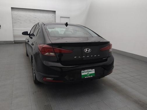 2020 Hyundai ELANTRA Limited