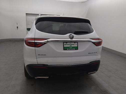 White 2018 Buick Enclave Premium