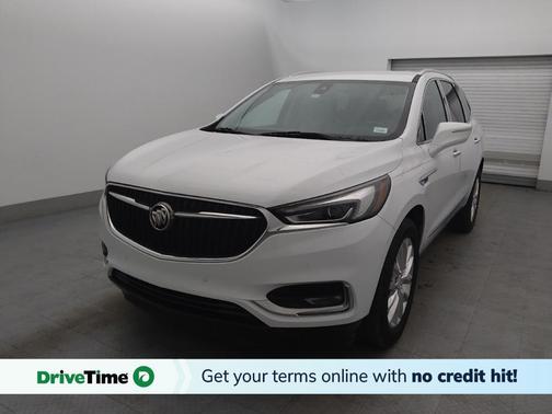White 2018 Buick Enclave Premium