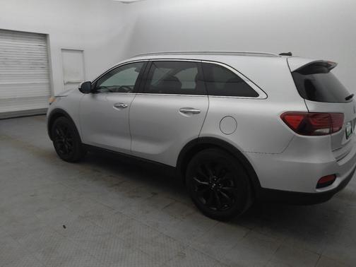 Sparkling Silver 2020 Kia Sorento EX