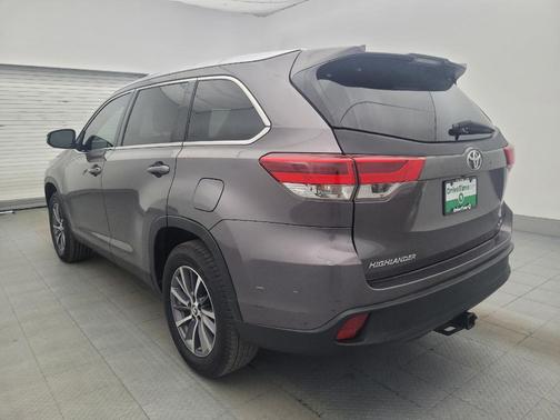 Predawn Gray Mica 2019 Toyota Highlander XLE