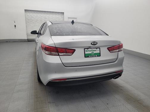 Sparkling Silver 2018 Kia Optima LX