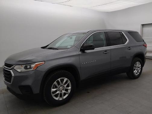 Satin Steel Metallic 2021 Chevrolet Traverse LS