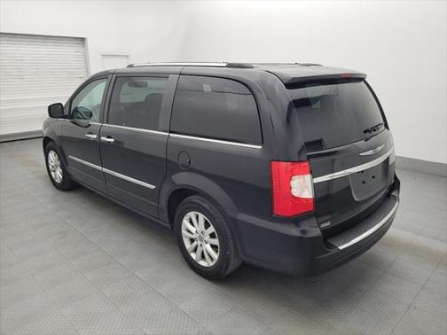 2015 Chrysler Town & Country Limited Platinum
