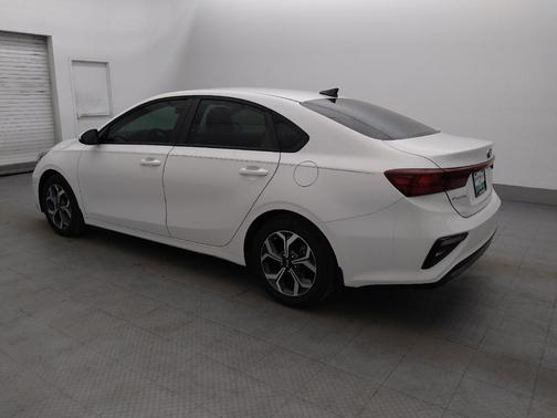 Clear White 2021 Kia Forte LXS