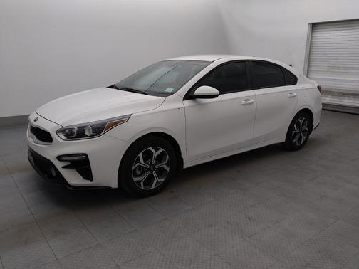 Clear White 2021 Kia Forte LXS