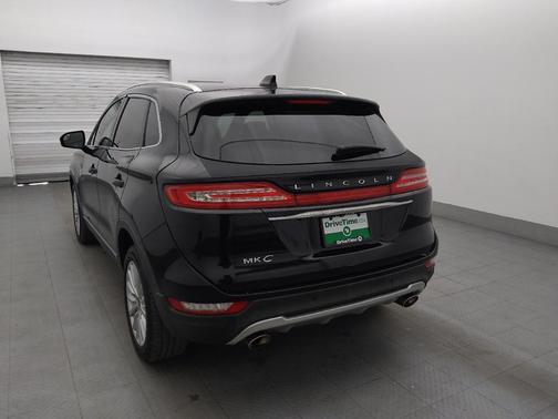 Infinite Black Metallic 2019 Lincoln MKC Standard