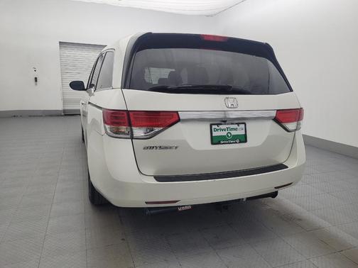 White Diamond Pearl 2016 Honda Odyssey EX-L