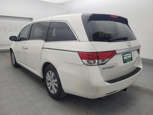 White Diamond Pearl 2016 Honda Odyssey EX-L