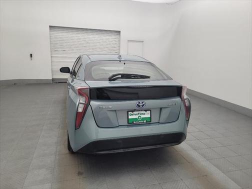 2016 Toyota Prius Three