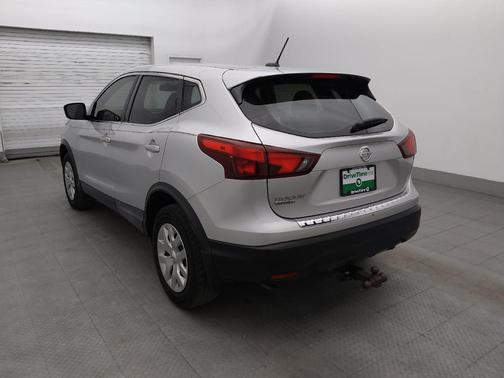 Brilliant Silver Metallic 2019 Nissan Rogue Sport S