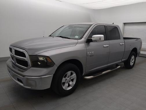 2020 RAM 1500 Classic SLT