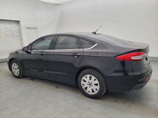 2019 Ford Fusion S