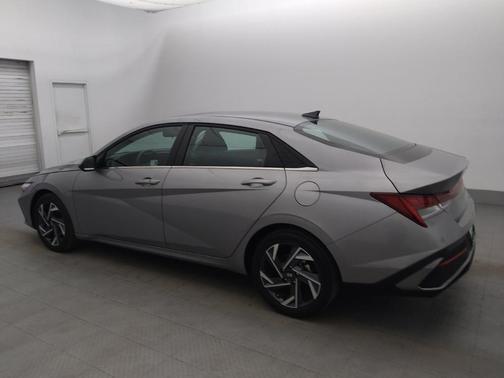 Gray 2025 Hyundai ELANTRA SEL