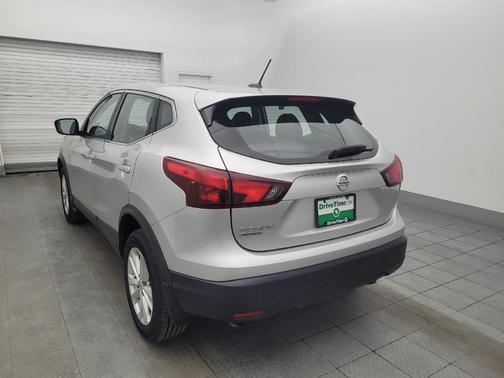2017 Nissan Rogue Sport S