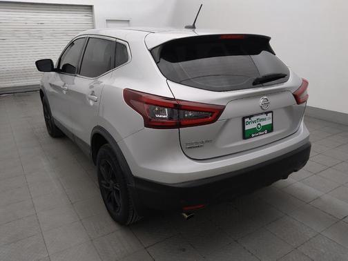 Brilliant Silver Metallic 2020 Nissan Rogue Sport S