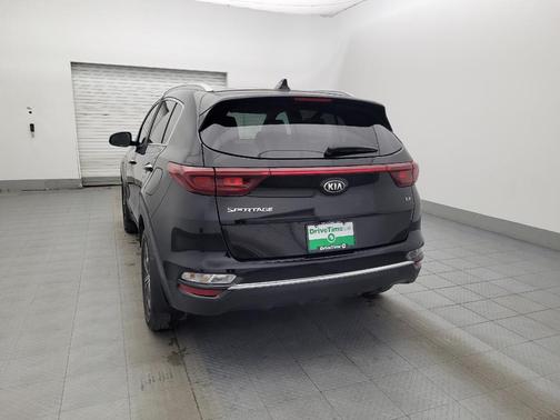 Black Cherry Pearl 2020 Kia Sportage EX