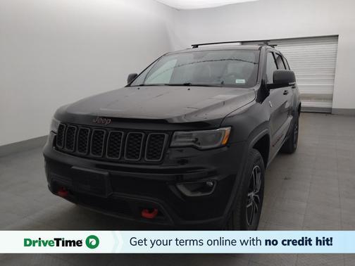 Diamond Black Crystal Pearlcoat 2018 Jeep Grand Cherokee Trailhawk