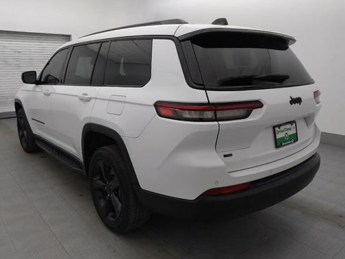 Bright White Clearcoat 2023 Jeep Grand Cherokee L Altitude