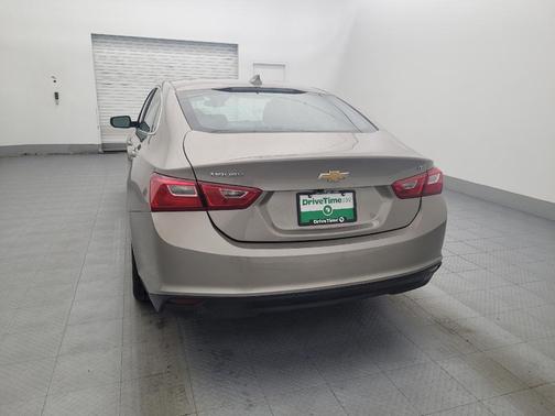Mineral Gray Metallic 2023 Chevrolet Malibu FWD 1LT
