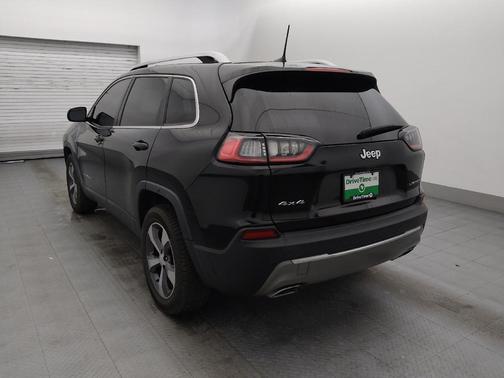 Diamond Black Crystal Pearlcoat 2019 Jeep Cherokee Limited