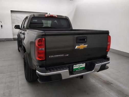 Gray 2018 Chevrolet Colorado WT