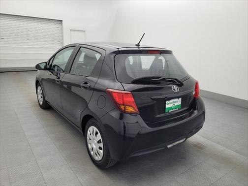 2017 Toyota Yaris L