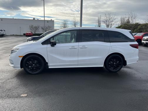 2023 Honda Odyssey 