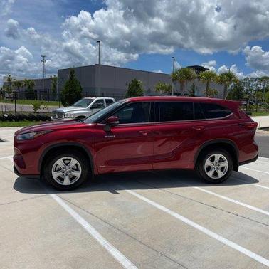 2020 Toyota Highlander Hybrid LE