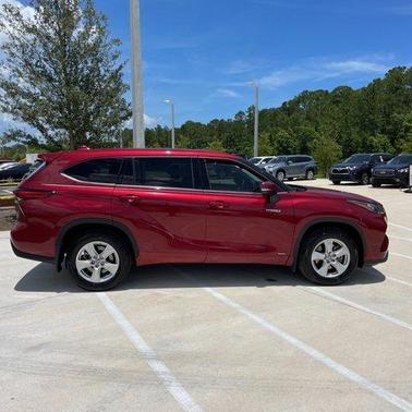 2020 Toyota Highlander Hybrid LE