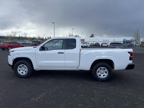 2023 Nissan Frontier S