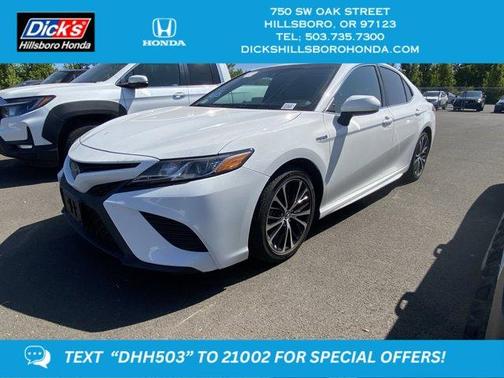 2018 Toyota Camry Hybrid SE