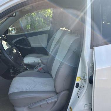 2014 Toyota RAV4 EV Base