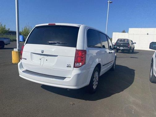 2014 RAM Cargo Tradesman