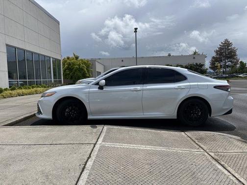2023 Toyota Camry XLE