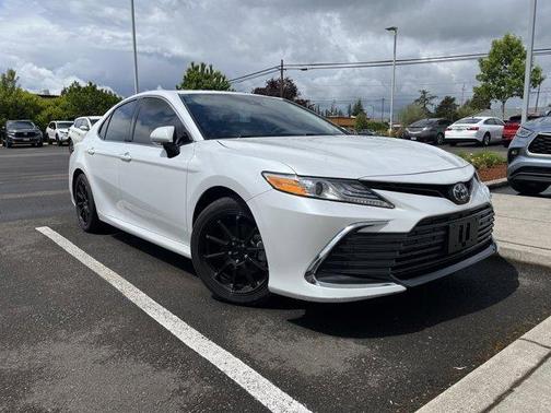 2023 Toyota Camry XLE
