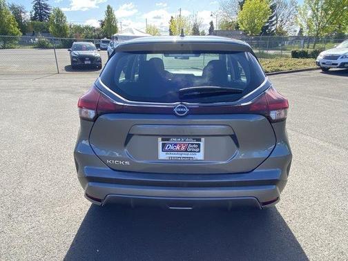 2023 Nissan Kicks S