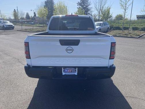 2024 Nissan Frontier S